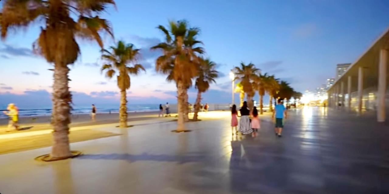 Apart Hotel Tlv/Bat Yam Beach Front 1207 Exterior foto